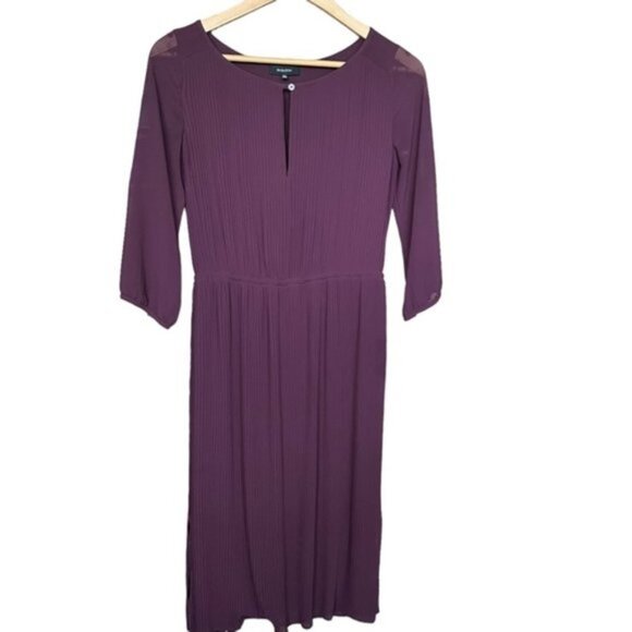 Aritzia Babaton Pieter Pleated Midi Dress Women Size XXS - Picture 3 of 9
